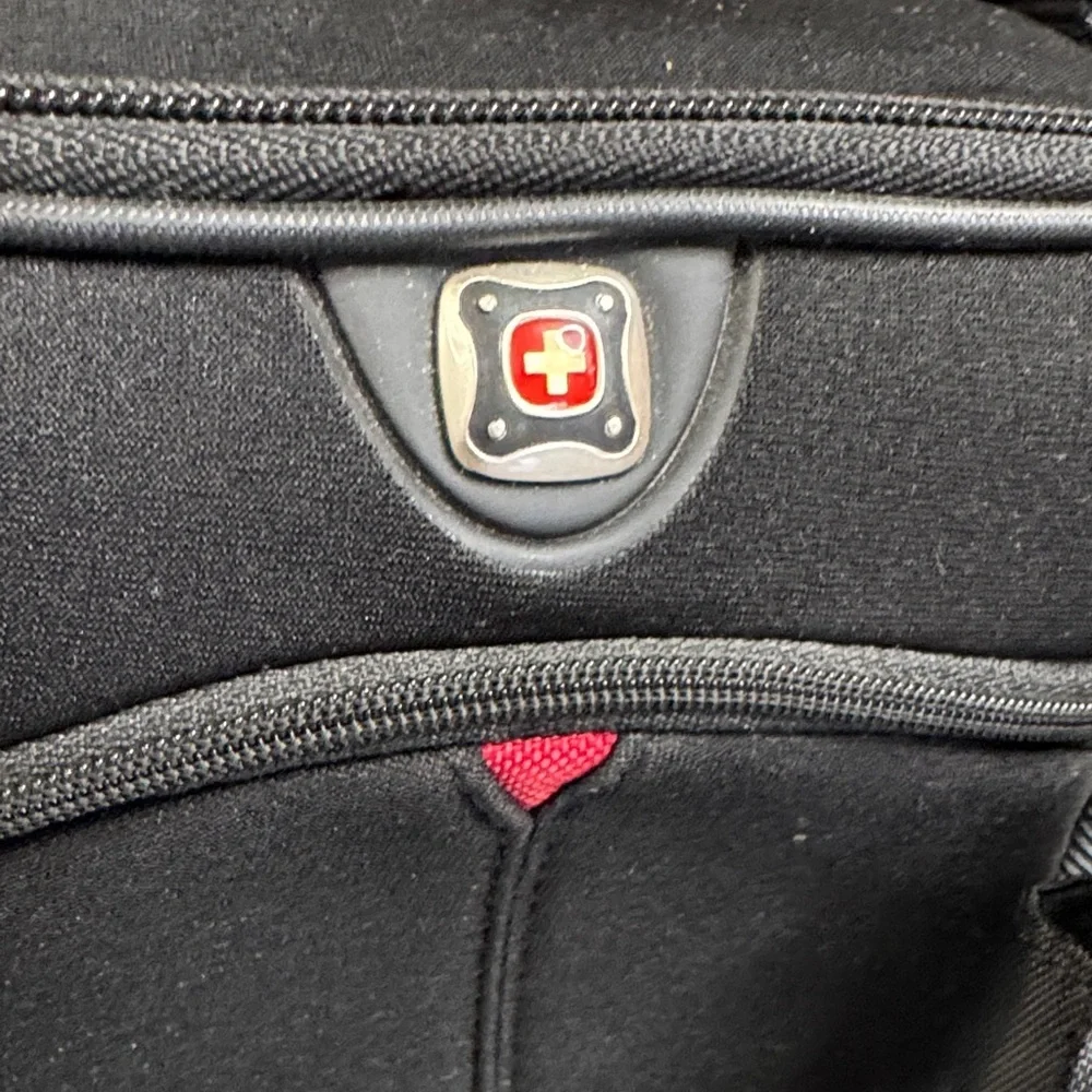 SwissGear Black and Gray camera bag crossbody Messenger Bag Set EUC
